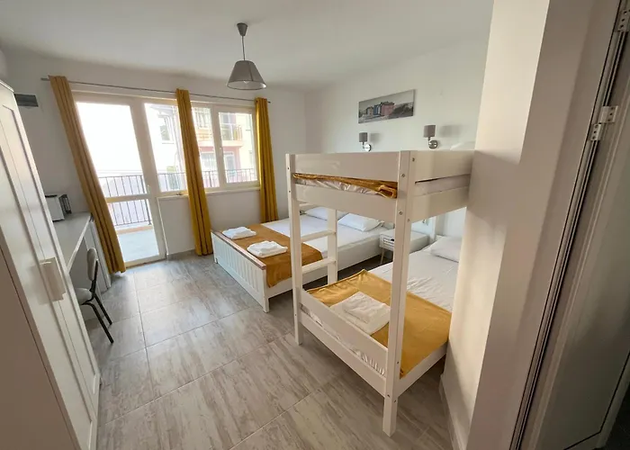 семеен Brizo Ahtopol